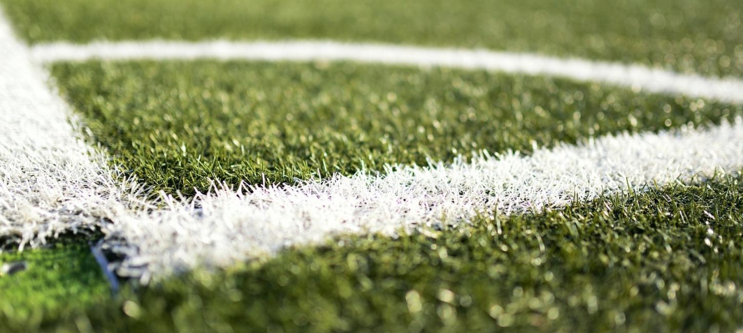 Hjørne af fodbold bane