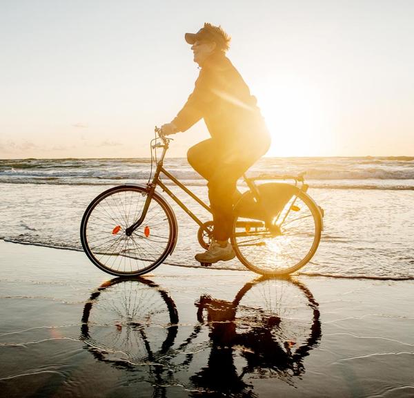 Cykeltur langs stranden